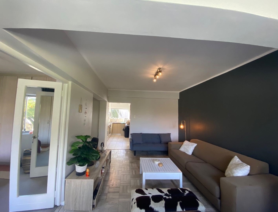 2 Bedroom Property for Sale in Sea Point Western Cape